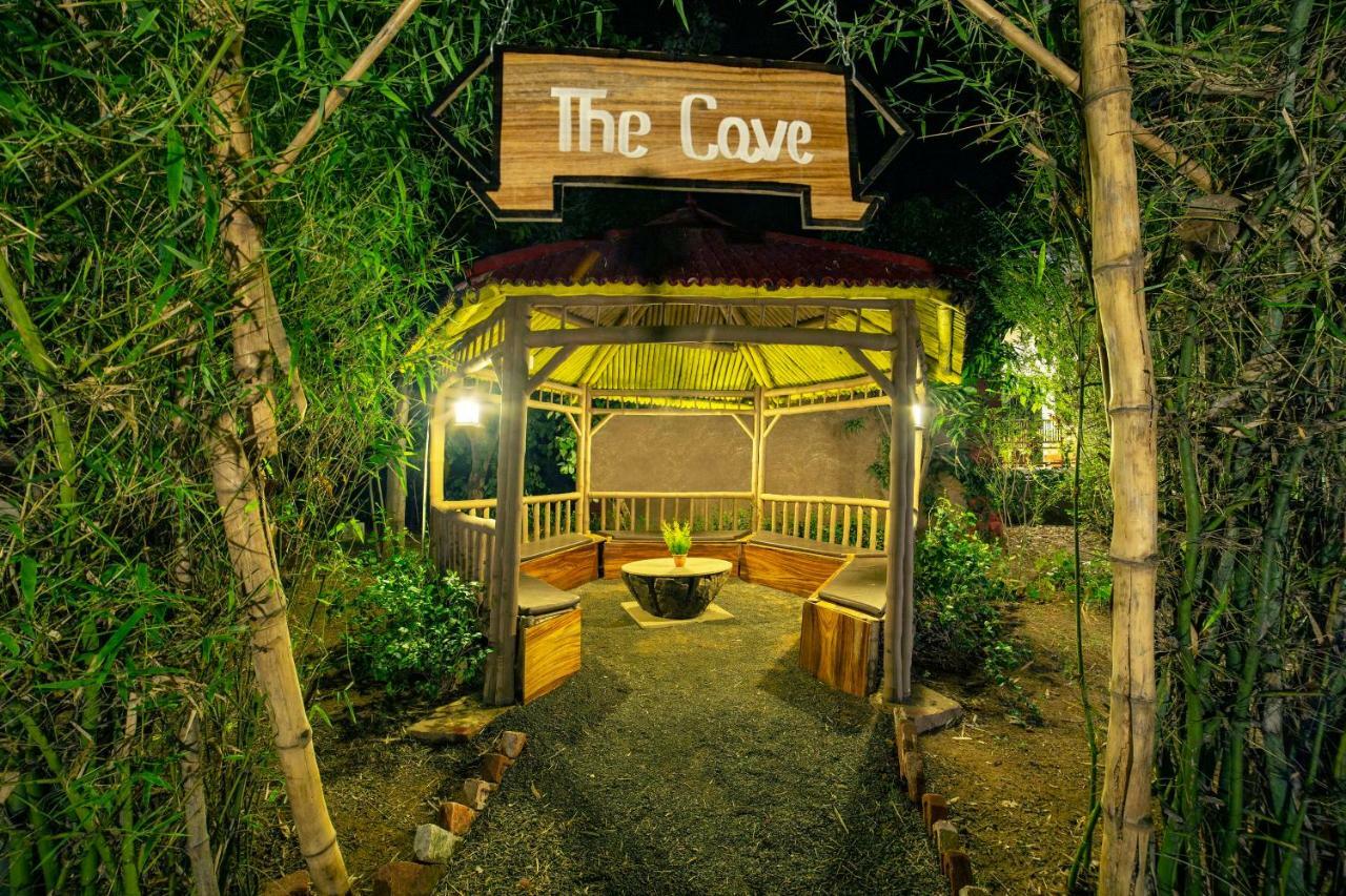 Lemon Tree Wildlife Resort, Bandhavgarh Tāla Extérieur photo