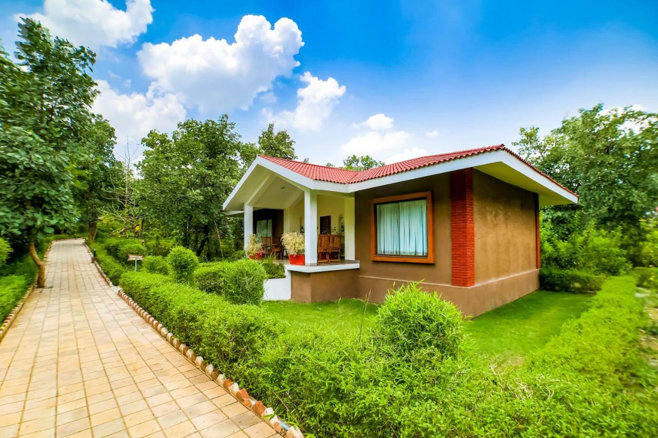 Lemon Tree Wildlife Resort, Bandhavgarh Tāla Extérieur photo